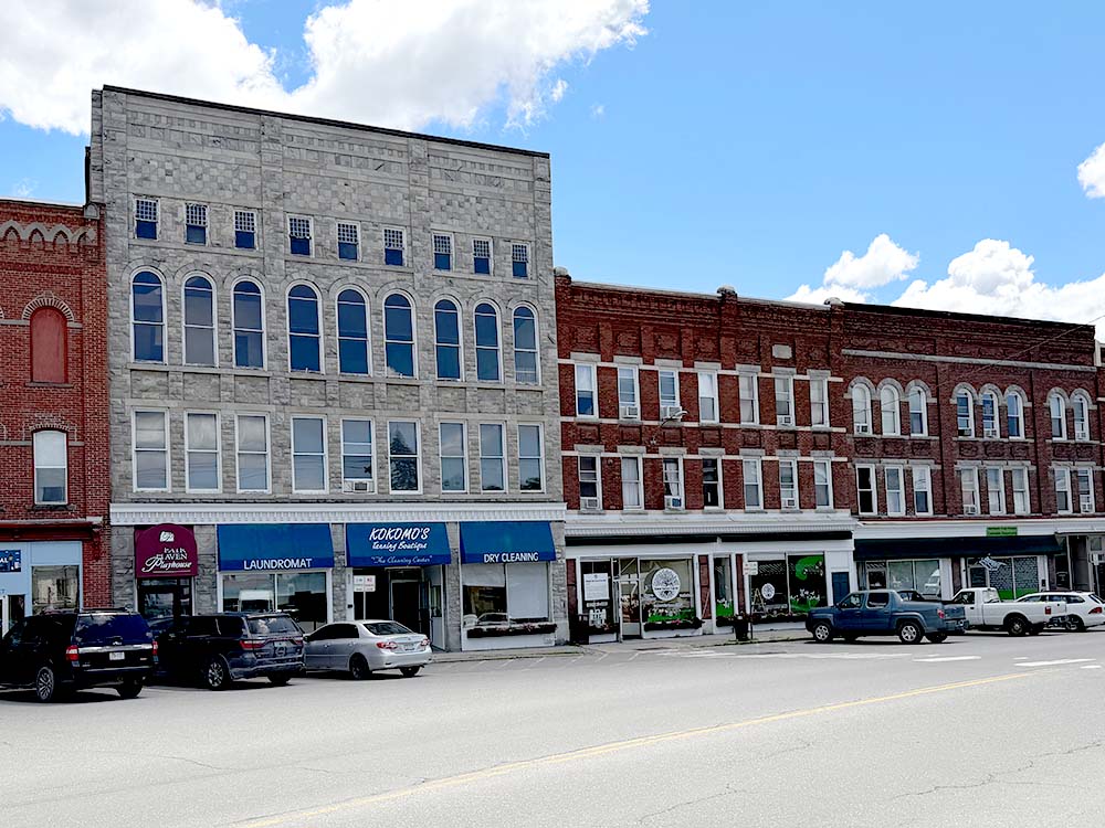 Property main image